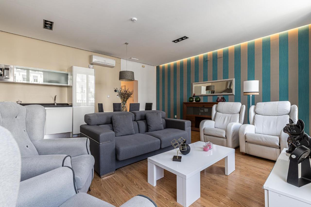 מדריד Waou Apartamentos En Sol Deluxe 2 מראה חיצוני תמונה